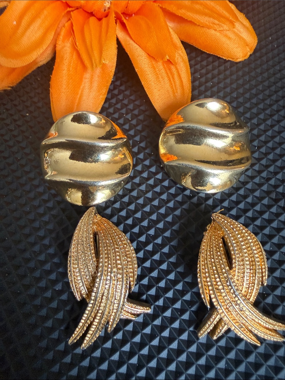 2 Gold-Tone Drop Earrings - Elegant Women's Jewelry